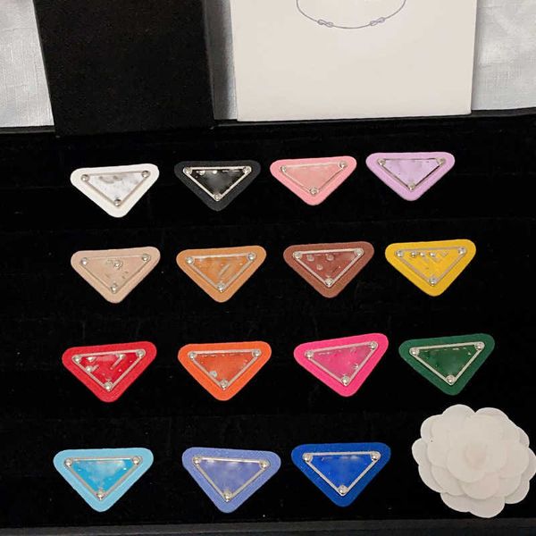 Designers geométricos diamante broches de luxo feminino marca logotipo broche design requintado broche de ouro moda aço inoxidável cor sólida pinos amor presentes jóias