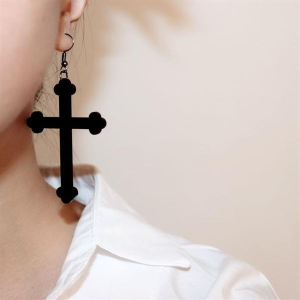 Orecchini pendenti con croce nera per gioielli gotici da donna Accessori acrilici180a