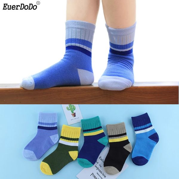 Crianças meias crianças meias de algodão 5 pares/lote para 1 2 3 4 5 6 7 8 9 anos meninos meninas dos desenhos animados das crianças socken atacado roupas 231016