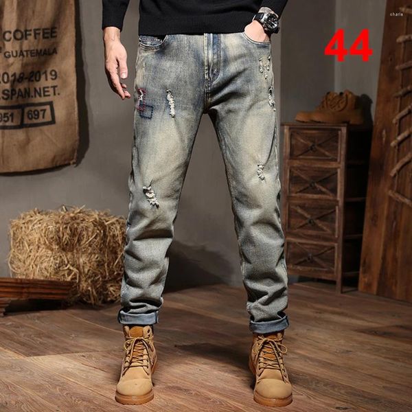 Jeans da uomo Pantaloni vintage da uomo taglie forti Pantaloni in denim dritti strappati Moda Casual Tinta unita Pantaloni da uomo con fondo grande