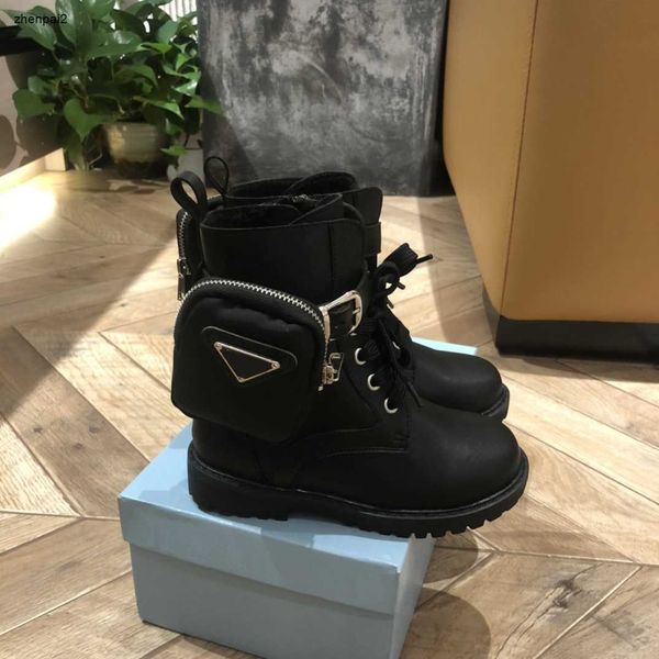 Luxusstiefel für Jungen und Mädchen, Taschendekoration, Baby-Lederschuhe, seitlicher Reißverschluss, Kinder-Winter-Sneaker, modisches Geschenk, Größe 26–35, inklusive Box