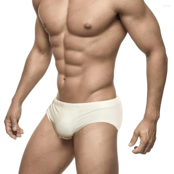 Costumi da bagno da uomo Slip da bagno sexy a vita bassa Costume da bagno da uomo solido ad asciugatura rapida Estate Custodia in nylon Pad Sport maschile Costumi da bagno da surf da spiaggia