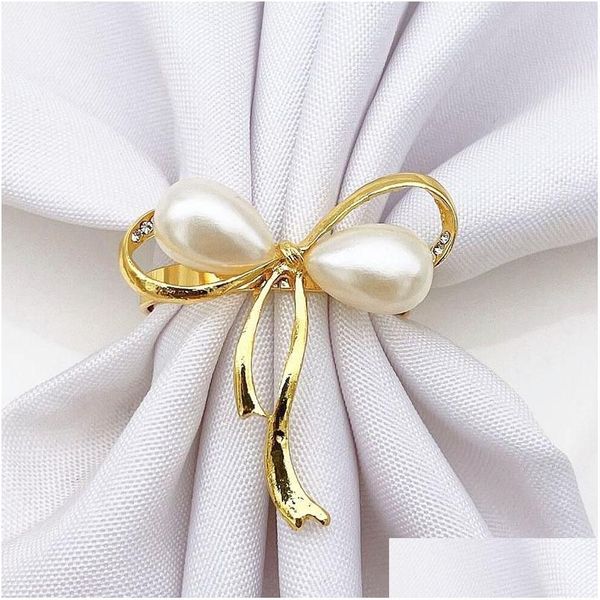 Anelli per tovaglioli Anelli per tovaglioli 6 pezzi Golden Cute Pearl Bow Shape Tovagliolo Fibbia per la decorazione della tavola della festa nuziale Forniture per la cucina Casa G Dhyl9