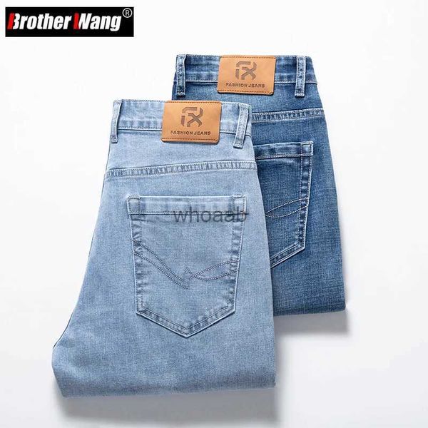 Jeans da uomo 2023 Autunno Nuovi uomini Retro Blu Regular Fit Jeans Antifurto Tasca Design Denim Stretch Pantaloni a gamba dritta Pantaloni di marca YQ231016