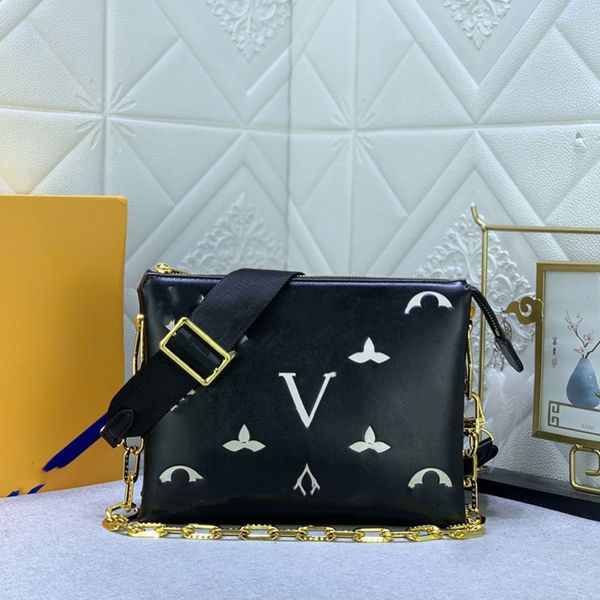 Borsa a tracolla di lusso Borsa a tracolla alla moda Borsa a baguette COUSSIN Borsa da donna firmata Borsa a tracolla con catena in autentica pelle di vitello goffrata Borsa a tracolla M57790