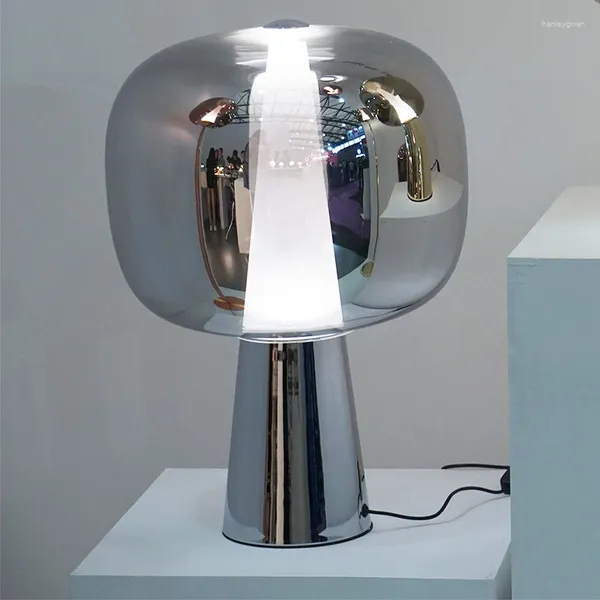 Tischlampen GlaslampeModische Luxus Wohnzimmer Schlafzimmer Schreibtisch Nordic Moderne Persönlichkeit Kreative LED Dekoration Lichter