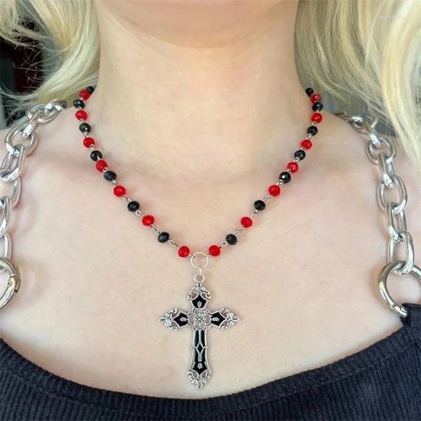 Colares Pingente Gótico Rosário Colar Vermelho e Preto Longo Goth Cross Beads Jóias Bruxa