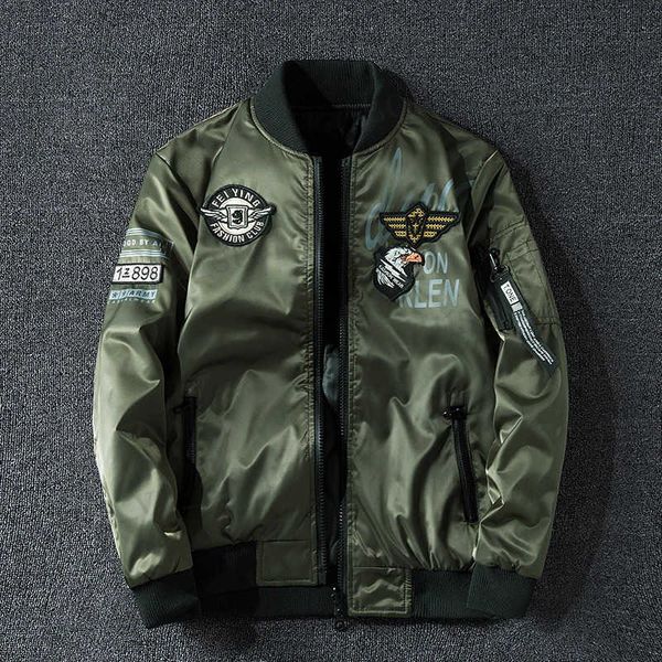 Jaquetas masculinas Jaqueta Bomber de Inverno Homens Jaqueta Piloto Militar Emblema Moda Dupla Face Desgaste Jaqueta de Motocicleta Outono Juventude Homens Roupas Bolso T231016