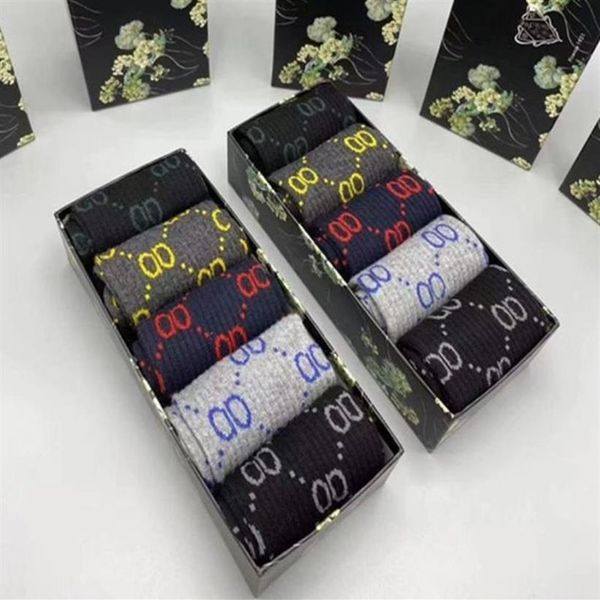 Designers Womens Cheap Socks Set para Homens Cinco Pares Luxe Sports Winter Malha Carta Impressa Meia com Box235W