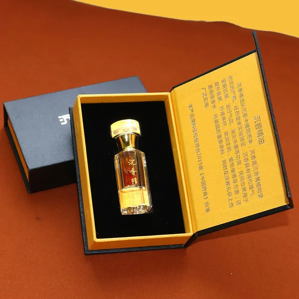 2 g/bottiglia 100% genuino naturale cinese Hainan Oud legno olio essenziale puro profumo per la casa profumo uomo bellezza salute olio Oudh aiutare il sonno bagno e oli per il corpo