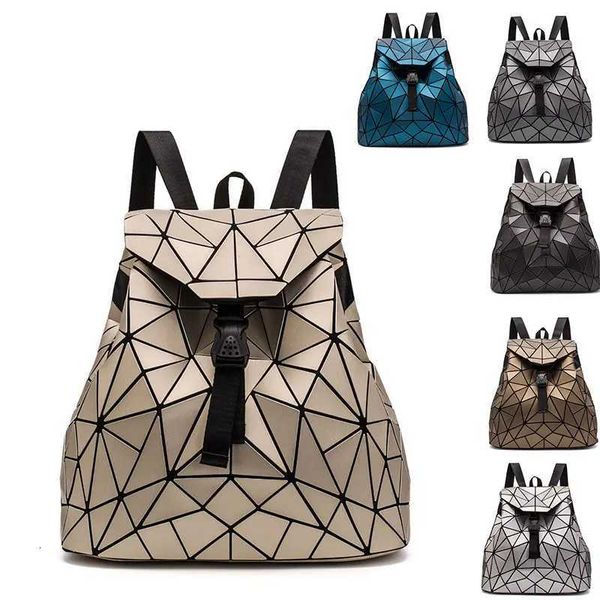 Mochila Mochilas Geométricas Matte Mochilas para meninas adolescentes Bagques de batedeira Mulheres holográficas