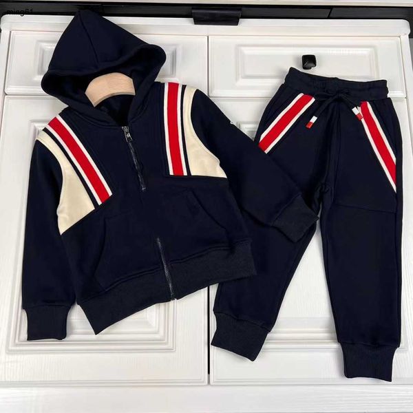 marca Set di abbigliamento per bambini di fascia alta ragazzi ragazze abiti a maniche lunghe Primavera Autunno bambini stile occidentale abbigliamento per bambini set per bambini abiti