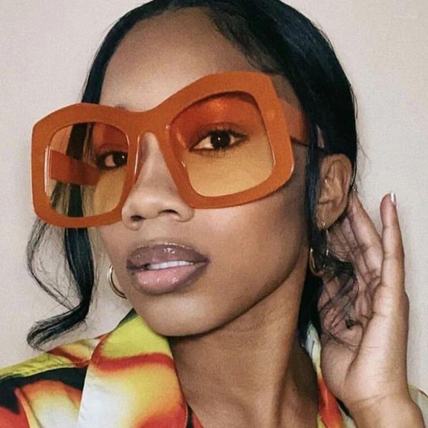 Occhiali da sole 2023 Occhiali da sole irregolari color caramello quadrati montatura grande da donna in plastica per uomo Occhiali Da Sole Uomo