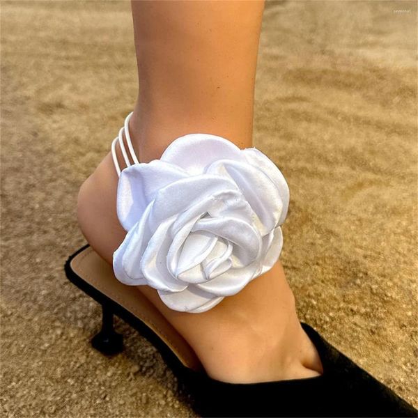 Tornozeleiras grande tecido fofo flor tornozelo pulseiras na perna para mulheres na moda longa corda tornozeleira senhoras verão sapatos de salto alto decoração