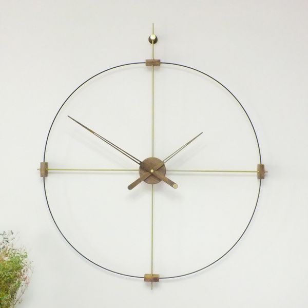 Croce singolo cerchio Nordico moderno e minimalista spagnolo orologio da parete netto celebrità personalità creativa moda soggiorno sala da pranzo atmosfera orologio silenzioso