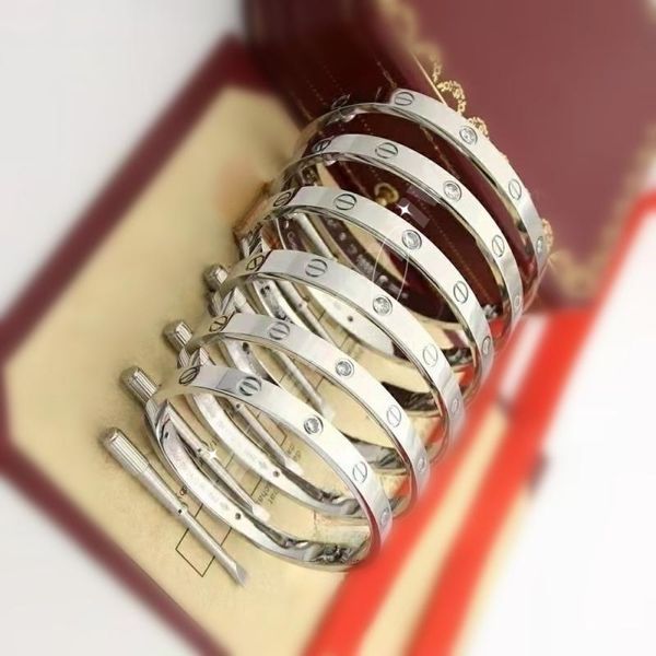 braccialetto di design braccialetto da donna sopra braccialetto da uomo Bracciale multi-dimensione largo 6 mm Bracciale con gioielli intarsiati Bracciale placcato in argento con cacciavite a clip