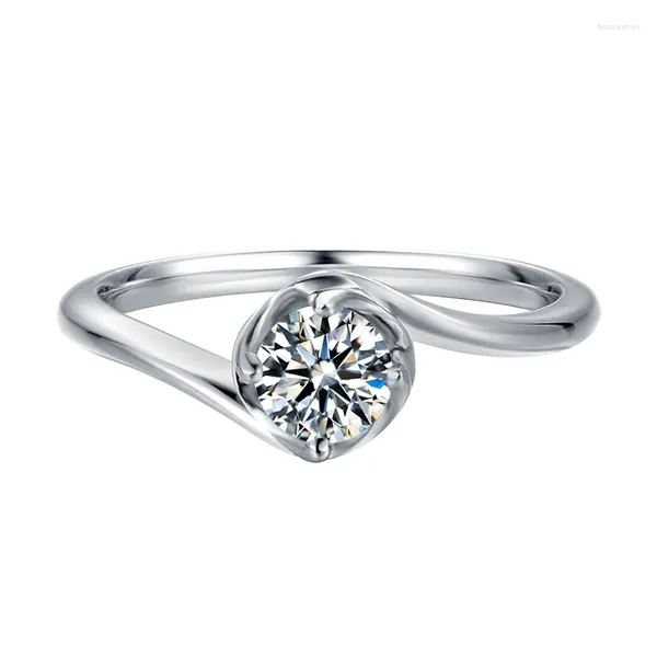 Cluster Ringe IOGOU Echt 0,5 Moissanit Diamant Ring Sterling Silber 925 Kleine Knospe Blume Für Frauen Jahrestag Großhandel Schmuck