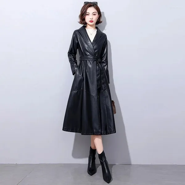 Женская кожаная осенняя длинная куртка, женская одежда, черный, с v-образным вырезом выше колена, корейский модный Тренч из искусственной кожи, повседневный Jaqueta M-5XL