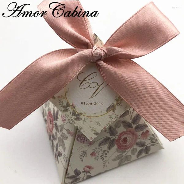 Confezione regalo personalizzata creativa rosa floreale triangolare piramide bomboniere scatole di caramelle bomboniera scatola di zucchero 100 pezzi