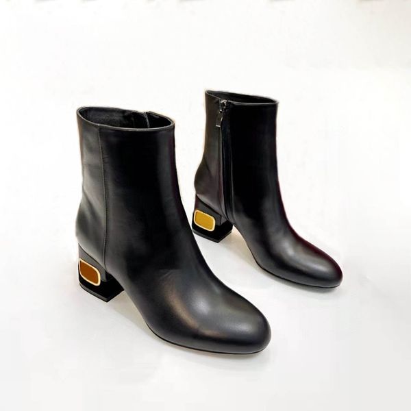 Designer-Schuh Neue schwarze Leder-Knöchel-Chelsea-Stiefel mit flachem Boden, flache Stiefel, grober halber Stiefel, niedrige Schuhe, Ritterstiefel für Damen