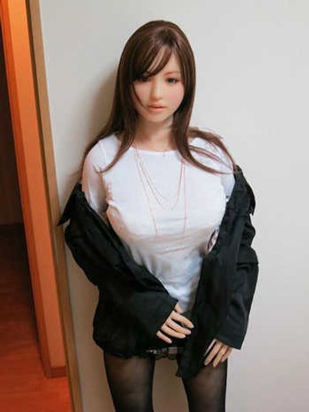 Desiger Real Love Bambole in silicone giapponese a grandezza naturale Realistica bambola manichino sexy Giocattoli gonfiabili realistici per uomini NZ28
