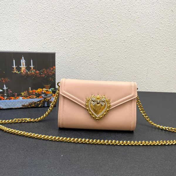 borsa a tracolla farfalla placcata oro borsa da donna di alta qualità con catena policroma di design borsa a tracolla singola mini borsa classica in pelle con patta e decorazione di perle