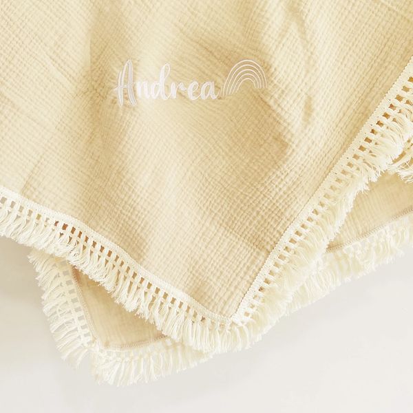 Colchas nome personalizado cobertores de bebê borla recebendo cobertor nascido musselina algodão swaddle envoltório bebê infantil dormir colcha cama capa 231017