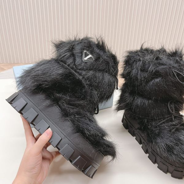 Shearling apres-ski boots winter snow boot metal triangle logo pumps girl's Ankle Booties Round toe women's luxury designer Fashion Lace up shoes factory footwear