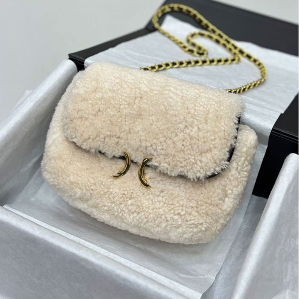 Borsa a catena intrecciata Borsa firmata in shearling di peluche Borsa a tracolla da donna Borsa a mezzaluna Borsa a tracolla Borsa morbida con patta Borsa a mezzaluna Pelle di vitello Fibbia hardware oro 3 colori