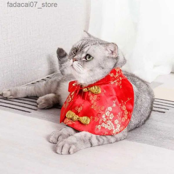 Trajes de gato Pet Cat Dog Costume Estilo Chinês Cat Suit Spring Festival Cape Neck Red Envelope Natal Ano Novo Collar Bow Tie Costume YQ231017