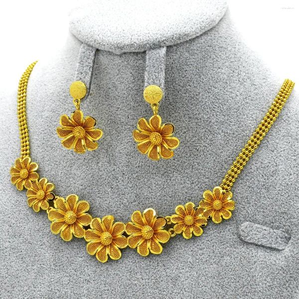 Collana Orecchini Set Etiopia Dubai Fiore Set color oro Festa per le donne Gioielli da sposa Gioielli brasiliani