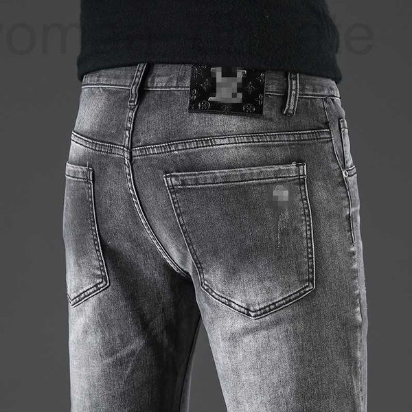 Jeans masculinos designer primavera algodão bala versão coreana slim fit pés pequenos esfumaçados cinza high end bens europeus grande touro 8v9a