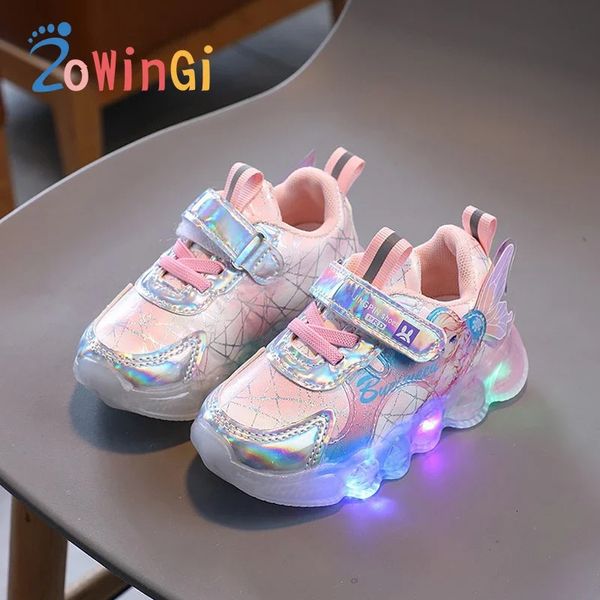 Botas Tamanho 21 30 Crianças Sapatos Brilhantes Meninas Bonitos Desenhos Animados com LED Light Up Sole Sports Running Baby Luminous Sneakers 231017