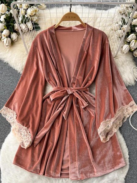 Indumenti da notte da donna Foamlina Biancheria da notte in velluto da donna sexy 2023 Primavera Autunno Scollo a V Patchwork in pizzo floreale Manica lunga Lace-up Sash Kimono