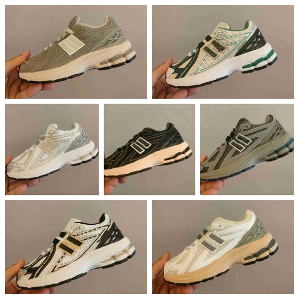 2023 Designer mais novo Informações Informações Informações Casuais Casual Brand Running Sneakers Outdoor meninos meninas infantis sapatos respiráveis Esportes de esportes ao ar livre