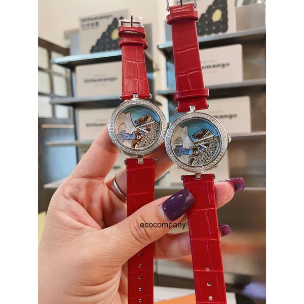 Moda Lüks Cleefly Kadınlar Bear Wristwatch Vanly Gelişmiş Zarif İzle Kadınlar Moda Mizaç Kuvars EAH8