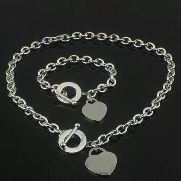 Colar em forma de coração com pulseira de designer de luxo moda feminina terno marca jóias com caixa de embalagem reunião social gi286g