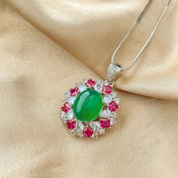 Collane con ciondolo EYIKA Vintage Lab Emerald Ruby Stone Wedding Party Gioielleria raffinata per le donne Mix Collana di fiori con zirconi rossi rosa verde