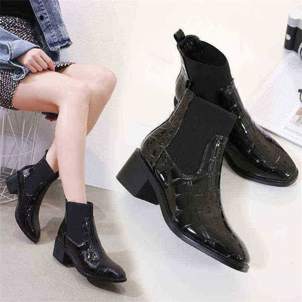 Botas outono inverno novo curto chique crocodilo mulheres chelsea salto grosso martin 220721