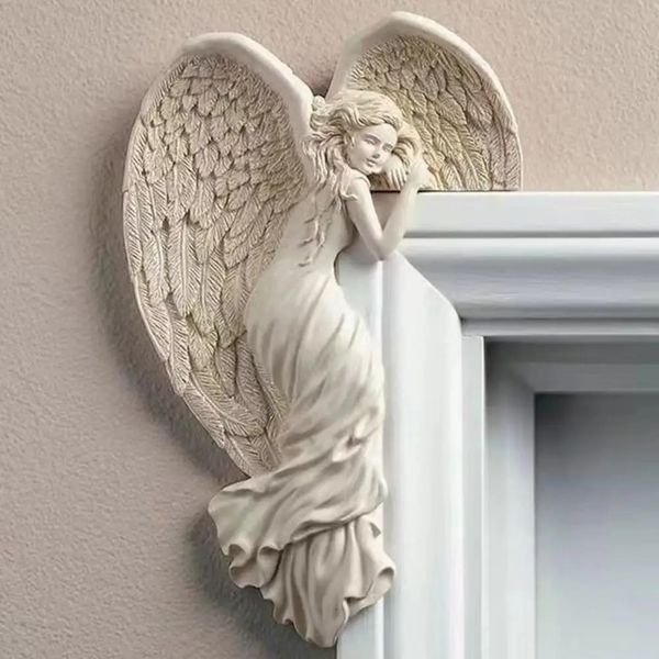 Arti e mestieri Scultura da parete ad angolo 3D Ali a forma di cuore Dettagli realistici Figurine in resina Cornice porta sinistra/destra Decorazione angelo Statua ornamento 231017