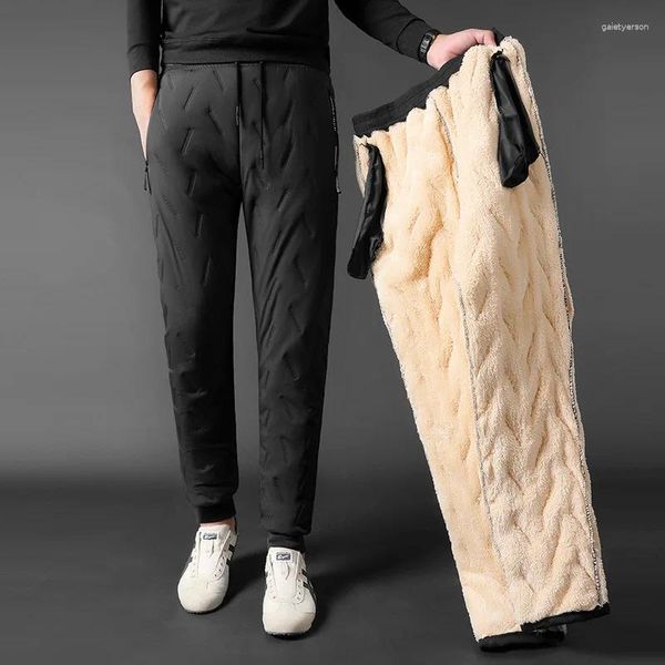 Pantaloni da uomo Intimo Sherpa Streetwear Jogging Uomo Abbigliamento invernale Esterno Velluto e ispessimento Esterno antivento termico Confortevole