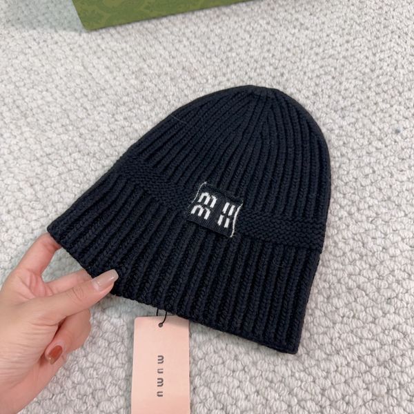 Clássico lã tecido m iu carta chapéu de malha para mulheres designer Beanie cap Site oficial 1: 1 cashmere grosso chapéu térmico para homens presente de aniversário