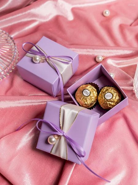 Confezione regalo 30 pezzi Scatola viola quadrata Borsa per caramelle per matrimoni romantici Bomboniere per baby shower Confezione di fiori di cioccolato in carta per feste