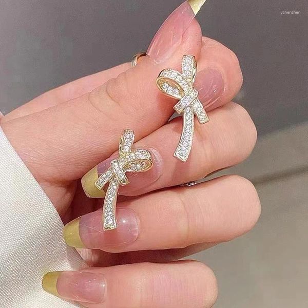Orecchini con perno Corea moda classica lusso di alta qualità rame zircone fiocco regalo banchetto matrimonio gioielli da donna 2023