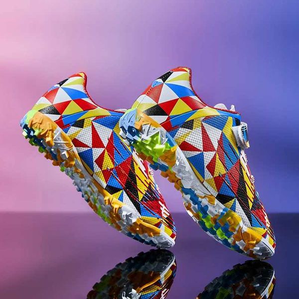 Nuove scarpe rotanti da calcio per bambini Adolescenti Ragazzi Scarpe da ginnastica con punte lunghe Scarpe da ginnastica per bambini Zapatos De Futbol 230814