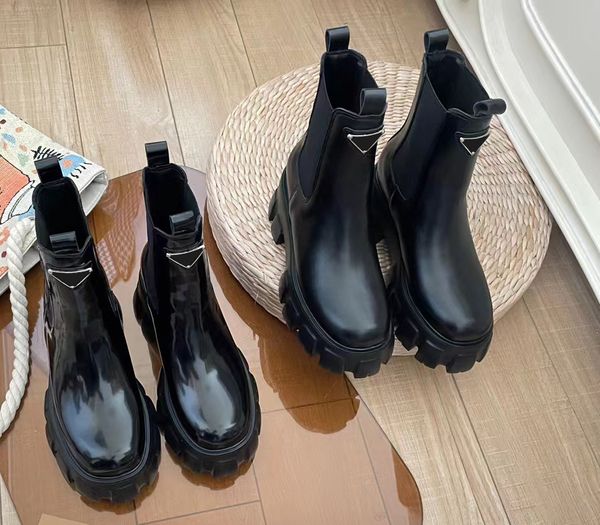 Зимние британские сапоги-дымоходы на толстой подошве, короткие сапоги с высокой посадкой, круглый носок, однотонная резинка, ботинки Мартин, модные женские туфли.
