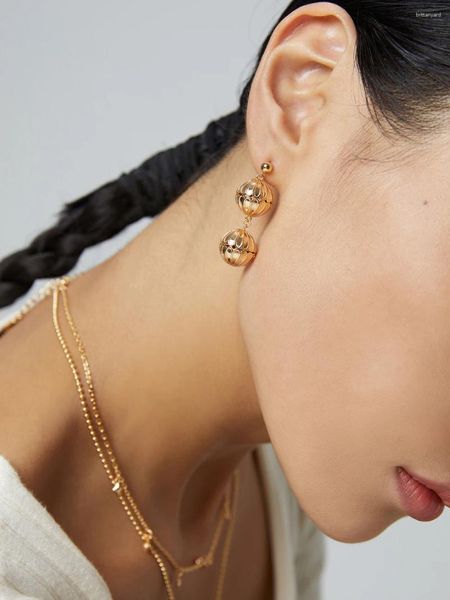 Orecchini pendenti per donna Argento sterling 925 Stile francese Retro Metallic Ball Ciondolo Gioielli con ciondoli di qualità di lusso Regalo di compleanno