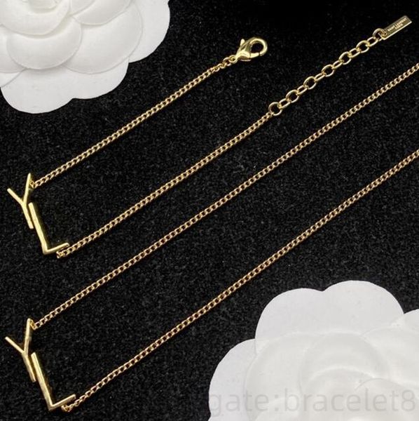 Designer Collane di lusso Marchio di moda Collana in oro 18 carati Collana con lettere mai sbiadite Gioielli per donne Per ragazze regalo Regali per feste di nozze di alta qualità