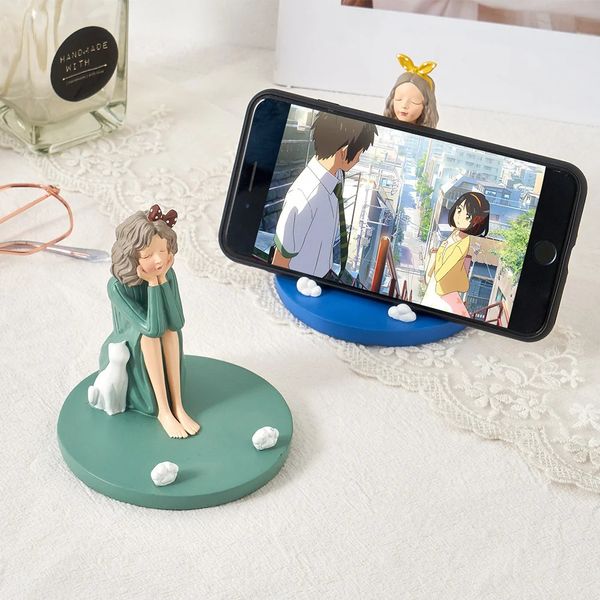 Oggetti decorativi Figurine Ragazza moderna Statua Porta telefono Tablet in resina Estetica Decorazioni per la casa Accessori da scrivania Miniature Kawaii Regalo 231017