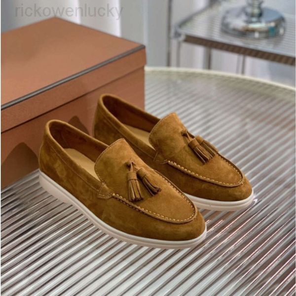 Loro Pianos Sapatos Cavalheiro Masculino Sapatilhas Sapatos Encantos de Verão Caminhada Mocassins Baixo Top Macio Couro de Vaca Luxo LP Oxfords Flat Slip On Borracha Sola Mocassins 18K1